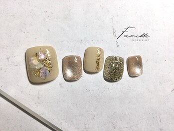 ファミーユ 新宿西口店(Famille)/まつげパーマ/定額/持ち込み
