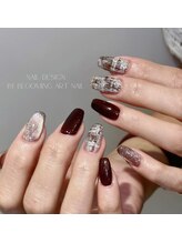 リサネイル アンド ソラスパ(LISA NAIL&SORA SPA)/