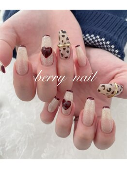ベリーネイル(Berry nail)/