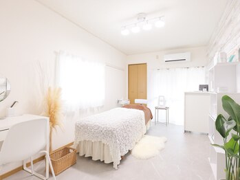 サロン ド ヴィヴィ(salon de vivi)/サロン店内