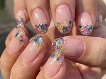 ネイル アトリエ コモード(nail atelier Comodo)/クリアフレンチ [花々]
