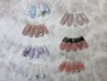 ★キラキラ華やかパーツのワンホンネイル 　¥7,500