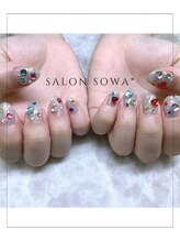 ソワ(sowa)/カラフルビジューネイル