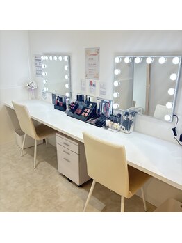 ポーラ ふじと台駅前店(POLA)/メークスペース