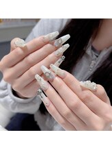 クイーンズビューティーサロン 歌舞伎町店(Queen's beauty salon)/チップ長さだしやり放題