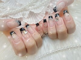 定額キラキラ黒フレンチネイル