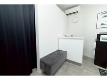 ルミア(LUMIA)/店内待合スペース