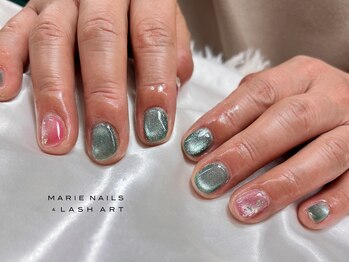 マリー ネイルズアンドラッシュアート モザイクモール港北店(MARIE NAILS & LASH ART)/￥7,700 マグネット0306c