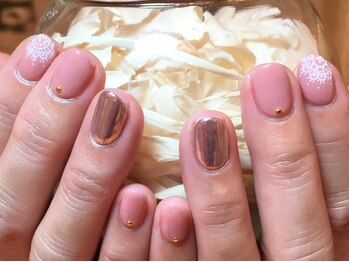 ネイルズ ララ(nails Lala)/ミラーネイル。