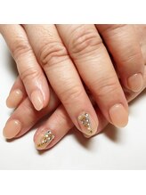 ルパクーラ(Lupa Kula)/クリスマスツリーネイル