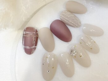 ネイルサロン ユーフォリア(EUPHORIA)の写真/オフィスや日常に映えるハイセンスな大人上品デザイン多数！選びやすい定額デザインもあり♪