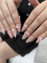 ガーリーネイル