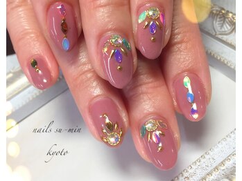 ネイルズ カスミン(nails CASU-MIN)の写真/【衣笠　北野白梅町】女性らしい気品漂う指先へ！仕上がり・モチの良さにこだわった丁寧施術♪