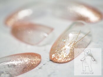 オトナネイル(otona nail)/ピンクゴールドの上品ラメグラデ