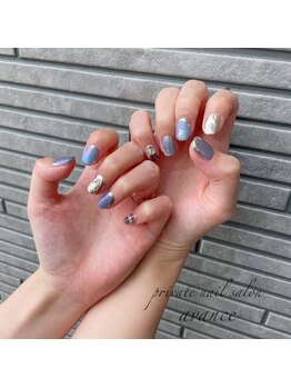 アヴァンセ(avance)/ニュアンスネイル