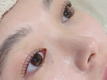 アンプリス(amplis)の写真/お客様の声に応えて＊アイメニュー＆アイブロウがついに新登場◇あなたに合う“目元”をご提案します♪