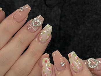 テネル 横浜(tener)/>>くるくるミニ薔薇ネイル .* 。