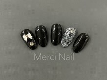 メルシー(Merci)/秋冬チェックネイル