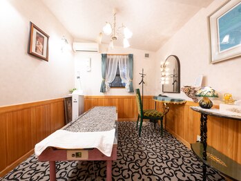 グランダム ローズ/個室鉱石ベッドルーム