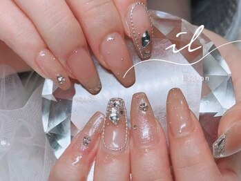 イル 神戸店/ベージュ系×ガラスフレンチ