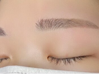 ノースアップジョイ(North Up joy)の写真/《アイブロウメニュー導入サロン》アナタのお顔に合わせた黄金比アイブロウでさらにすっぴん美人へ♪