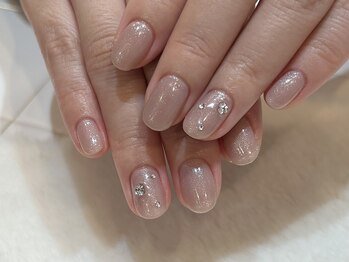 エムワイユーネイル(myu.nail)/ワンポイントネイル・*.