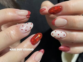 ネイルドットスタジオ 堺筋本町(NAIL DOT STUDIO)/バレンタインネイル
