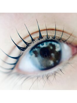 アンドエー(and...A)/毛質改善まつ毛パーマ