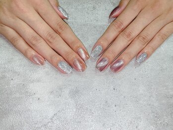 モレリア(morelia)/マグネットネイル