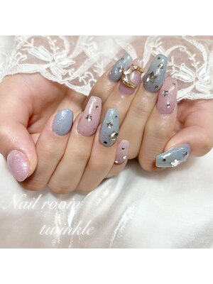 Nail room twinkle