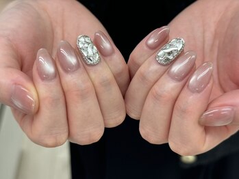 オーシャン 銀座店(OCEAN)の写真/秋冬にぴったりのマグネットネイル/韓国風デザインで,大人の抜け感を◎上品で美しい指先へ導きます♪[銀座]