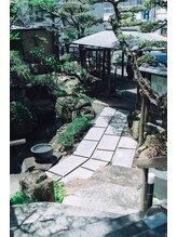 シー バイ ボニーズ(SHE by boneedz)/和風の癒され空間