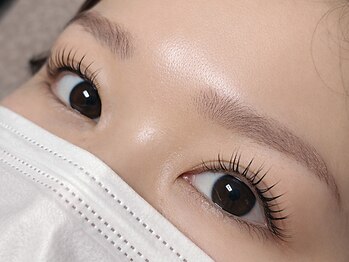 モルレーヴ(MOLREVE)/今っぽ束感で自然なぱっちり目元