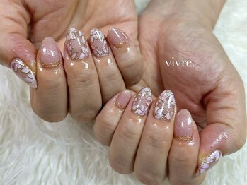 ヴィーヴル(vivre.)/