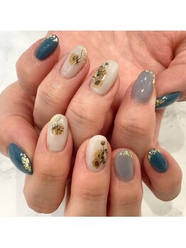 グリーディ(greedy)/大人シンプルネイル