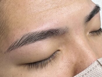 アールプラス 新宿(ar+)/眉毛ワックス　担当:Fukamachi