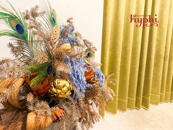 キフィ(kyphi)/店内