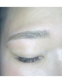 アドレ(adorer)/アイブロウ