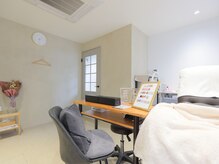 サロンペダル 芦屋店(salonPEDAL)の雰囲気（ネイルはフット・ハンド同じ空間で施術できます♪）