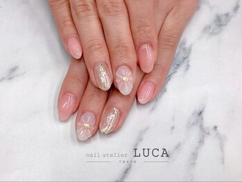 ネイルアトリエルカ(nail atelier LUCA)/W-621 大人可愛いぷっくりネイル