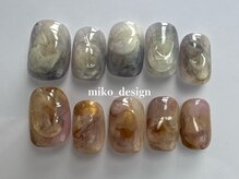 メルファッジ(mer fudge)/ニュアンスネイル