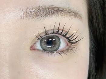 ナチュラルビビ 久屋大通店(Natural ViVi)の写真/人気No,1！まつ毛パーマ30分2400円(最新韓国ブラックコーティング付)[まつげパーマ/まつ毛パーマ]