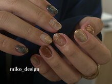 メルファッジ(mer fudge)/ニュアンスネイル