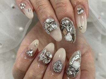 ベーシック ネイルウィザードアカデミー 本厚木店(Basic×NailWizardAcademy)/ゴテゴテ派もお任せください