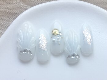 貝殻ネイル/定額8000円