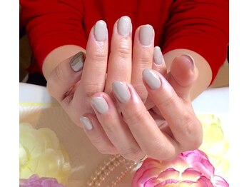 お気軽ビューティエーヴィヒ(Ewig)/大人シンプルネイル☆