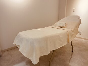 ポーラ 万代シティ店(POLA)/エステルーム1