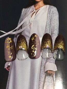 お気軽ビューティエーヴィヒ(Ewig)/新作☆1月ャンペーンネイル