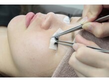 エステティックアンドアイラッシュ ラボカル 甲府本店(LABO.CAL+)/まつエクstep6.本装着