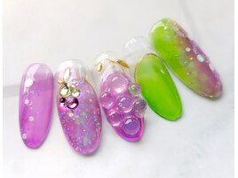 うるうるグレープネイル